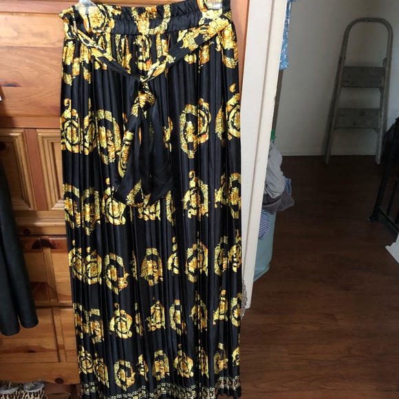 ms bling Dresses & Skirts - Ms bling long beautiful pleated skirt